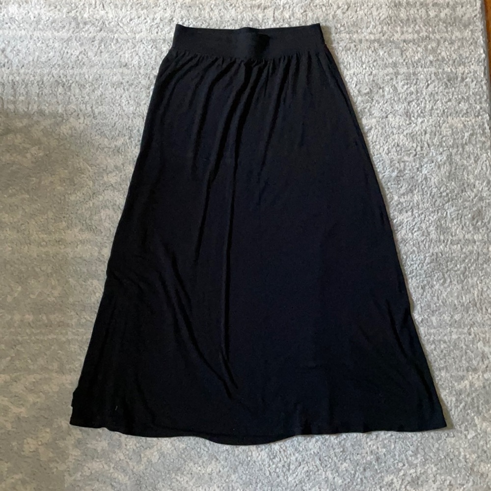 Cat & Jack kids long black skirt. Size XL/14/16